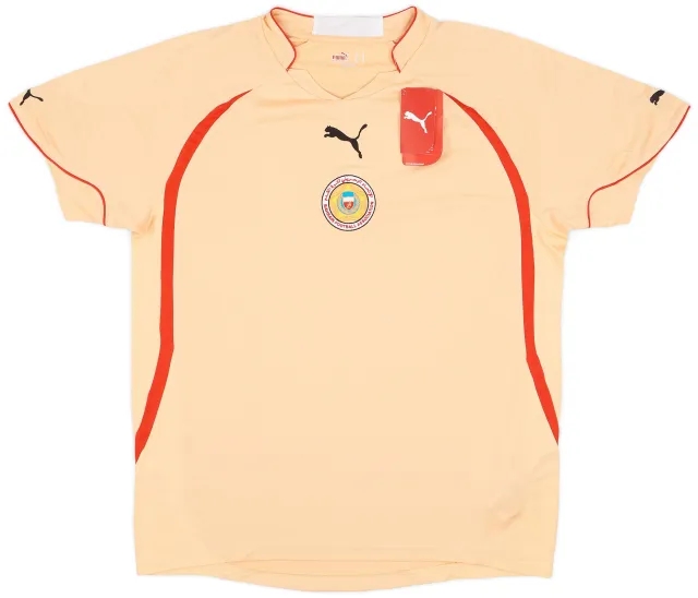 Puma 2010-12 Bahrain Away Shirt (L)