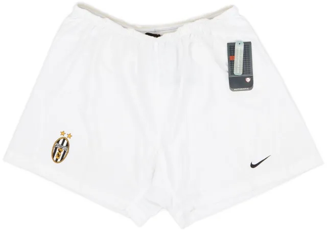 Nike 2003-04 Juventus Home Shorts (XL)