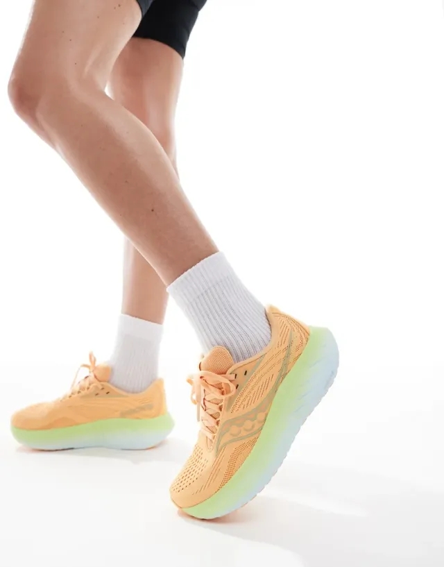 Saucony - Ride 18 in Orange