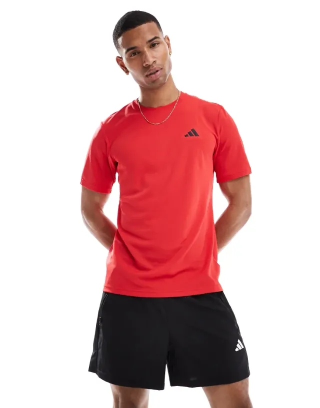 Adidas Training Essentials T-Shirt In Red