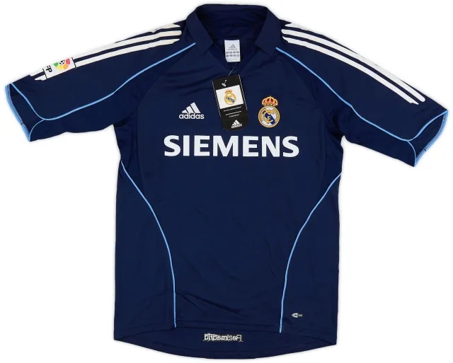 adidas 2005-06 Real Madrid Away Shirt Beckham #23 (S)