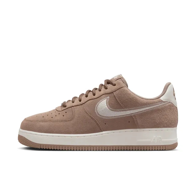 Nike AIR FORCE 1 '07 LV8