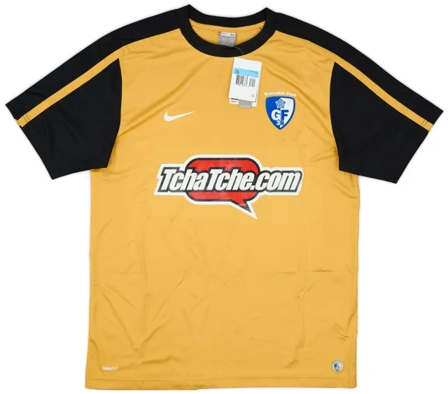 Nike 2009-10 Grenoble Foot Third Shirt (M)