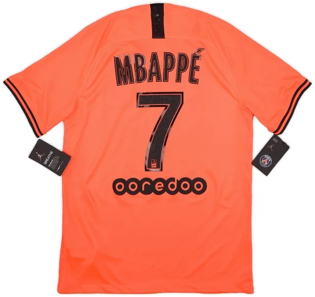 Nike 2019-20 Paris Saint-Germain Away Shirt Mbappe #7 (M)