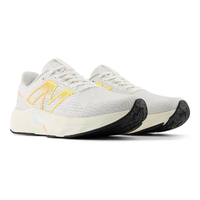 Women's New Balance Propel V5 Running Shoes in White
