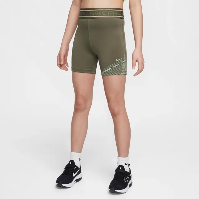 Nike Pro Girls' Dri-FIT 7.5cm (approx.) Shorts - Green - Polyester/Elastane