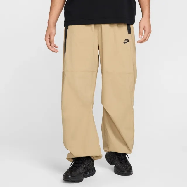 Nike Tech Woven Oversized Pants