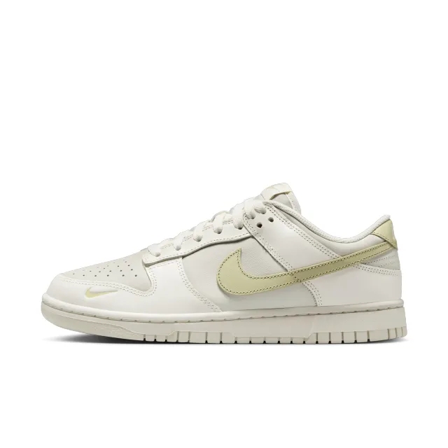 Nike Dunk Low Women's - Cream