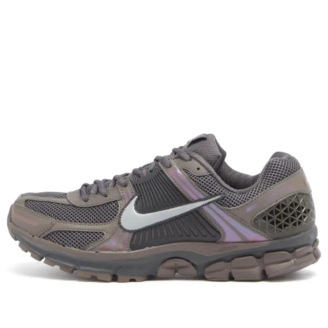 Nike Zoom Vomero 5 Y2K Sneaker Stone/Silver