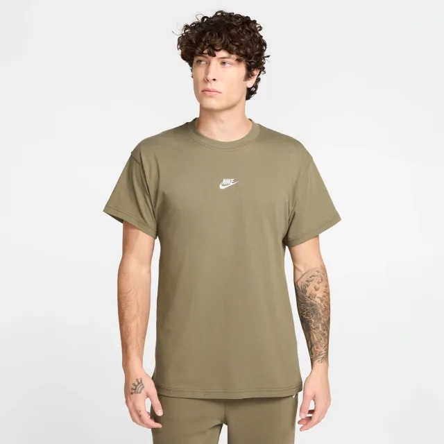 Nike Club Men T-Shirts - Olive