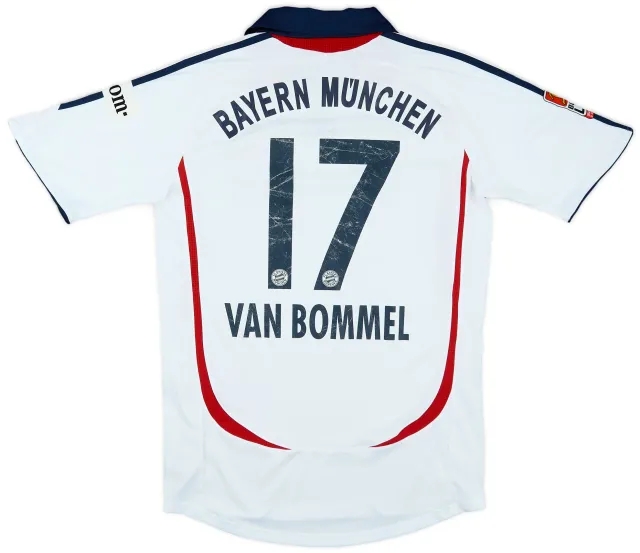 adidas 2006-07 Bayern Munich Away Shirt Van Bommel #17 - 5/10 - (S)