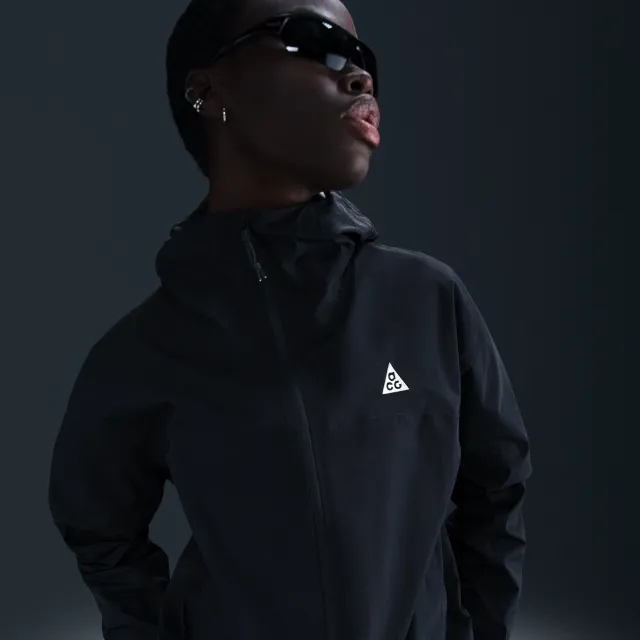 Windbreaker Nike Acg Morpho Women's Loose Storm-Fit Adv Rain Jacket Black/Summit White S