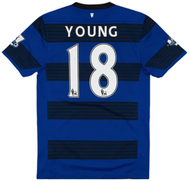Nike 2011-13 Manchester United Away Shirt Young #18 - 6/10 - (S)