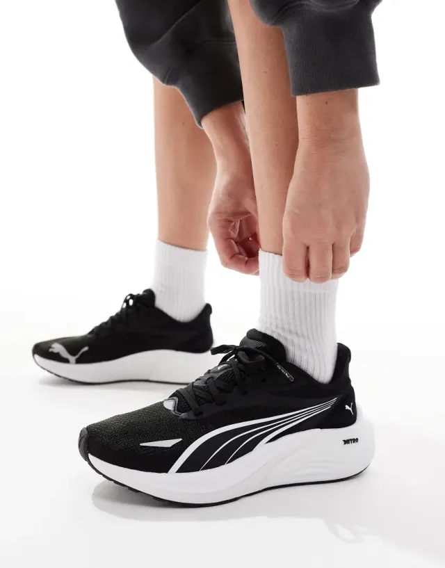 PUMA Women's Electrify NITRO 4 Running Shoes - Black/White -  Size: UK 8