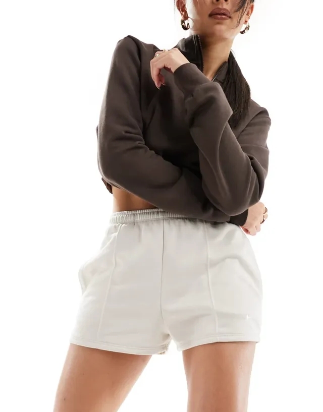 Nike WMNS Chill Terry High-Waisted Slim 2 French Terry Shorts