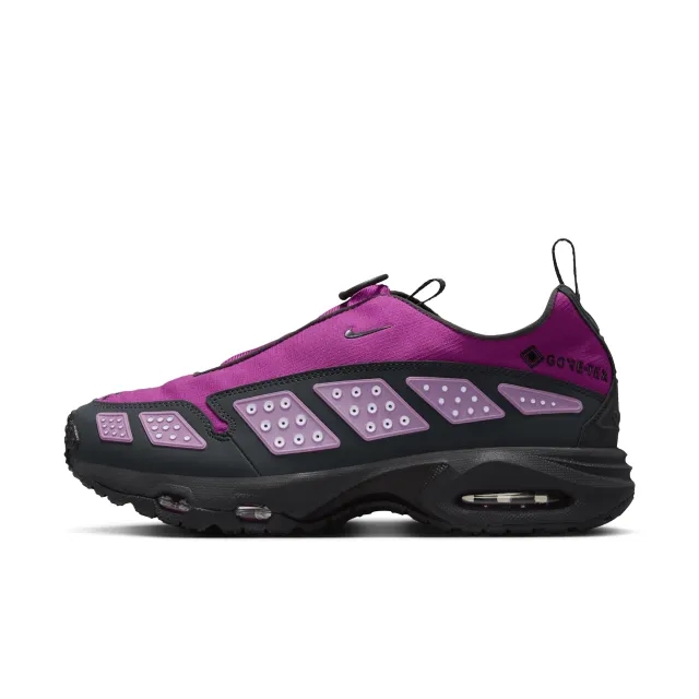 Nike WMNS AIR MAX SNDR GORE-TEX Bold Berry and Dark Smoke Grey