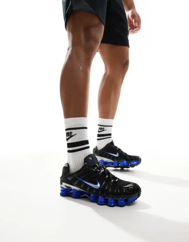 Nike Shox Tl Trainer In Black And Metallic Silver