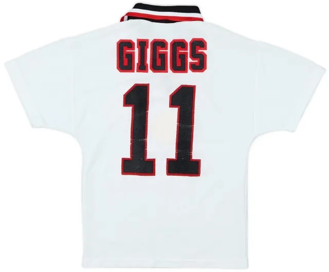 Umbro 1996-97 Manchester United Away Shirt Giggs #11 - 6/10 - (M.Boys)