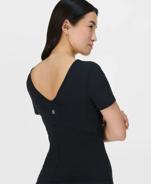Gaia V-Neck T-Shirt