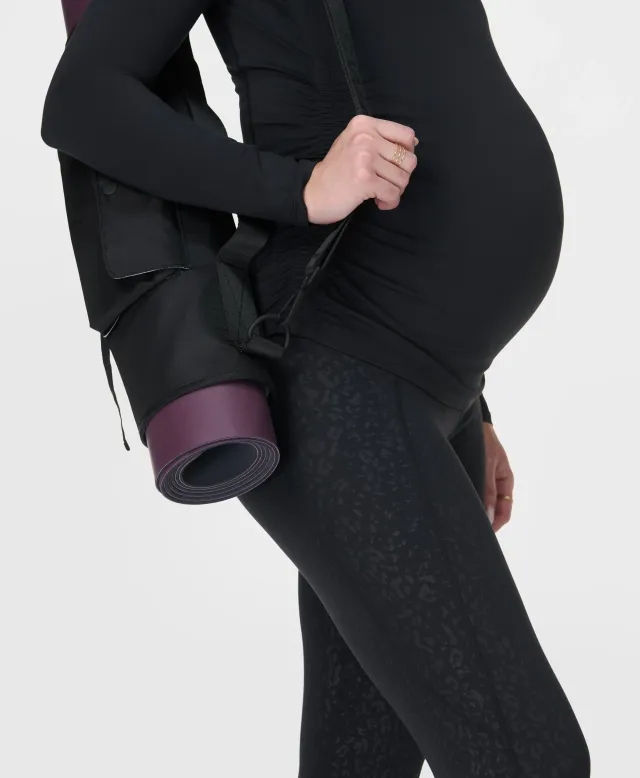 All Day Embossed Maternity Leggings