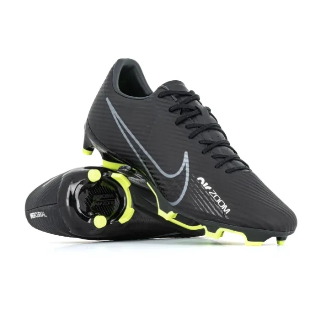 Nike - Zoom Mercurial Vapor 15 Academy FG/MG Black Pack