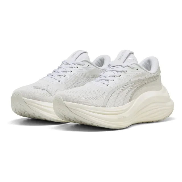 PUMA Magmax Nitro™ Running Shoes Women, White/Silver