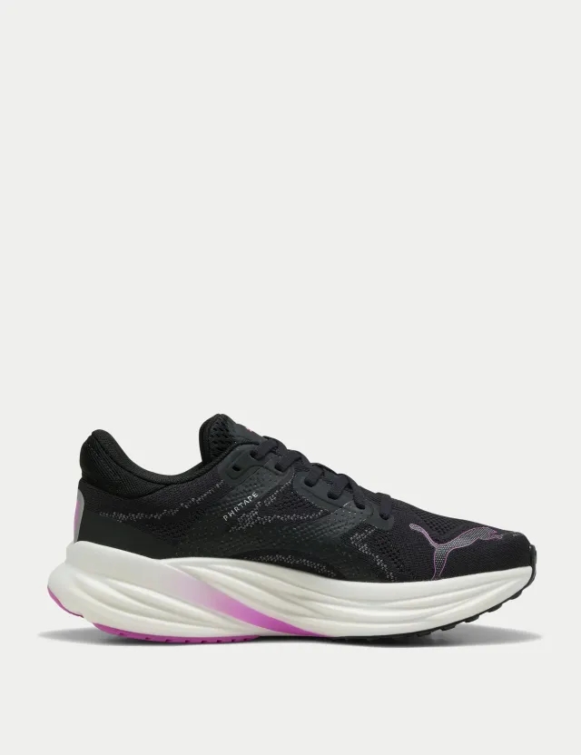 Puma Magnify Nitro 2 Neutral Running Shoe Women - Black, Violet