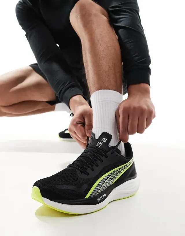 PUMA Velocity Nitro™ 3 Running Shoes Men, Black/Yellow Alert