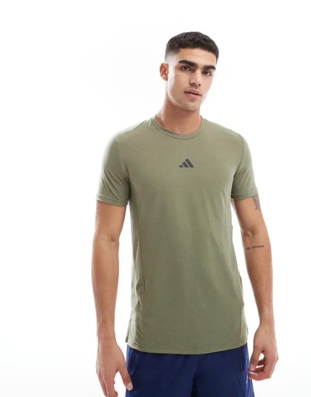 Adidas Training D4t T-Shirt In Olive Brown-Green
