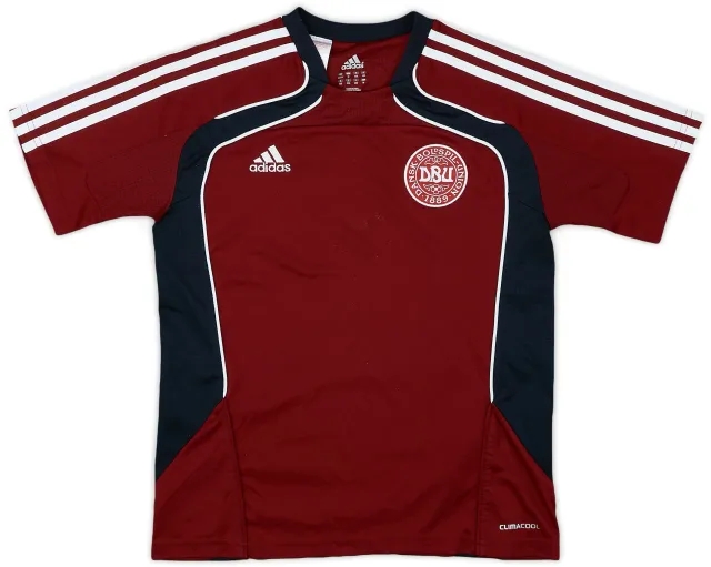 2010-11 Denmark adidas Training Shirt - 6/10 - (M.Boys)