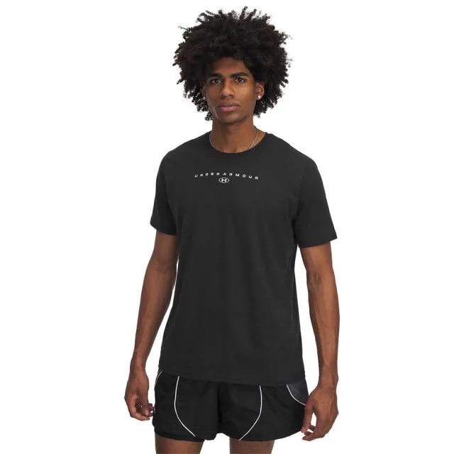 Under Armour Stacked Logo Short Sleeve T-shirt