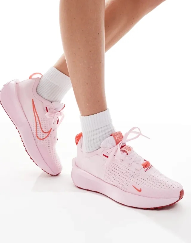 Nike Running Interact Run Se Trainers In Pink