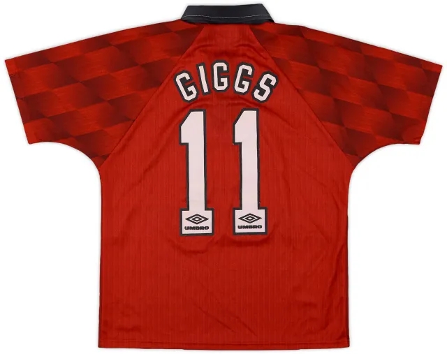 Umbro 1996-98 Manchester United Home Shirt Giggs #11 - 7/10 - (Y)