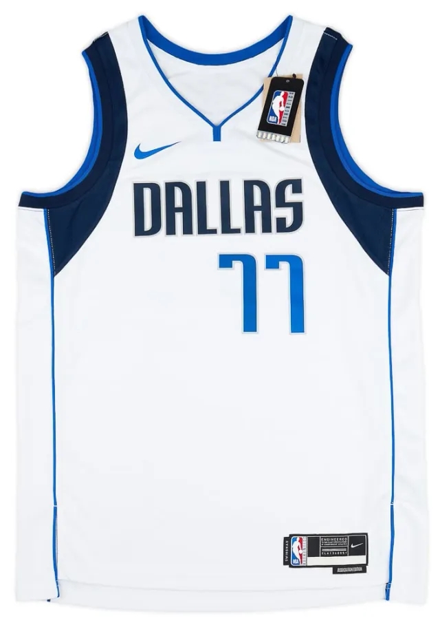 2018-24 Dallas Mavericks Doncic #77 Nike Swingman Home Jersey (S)