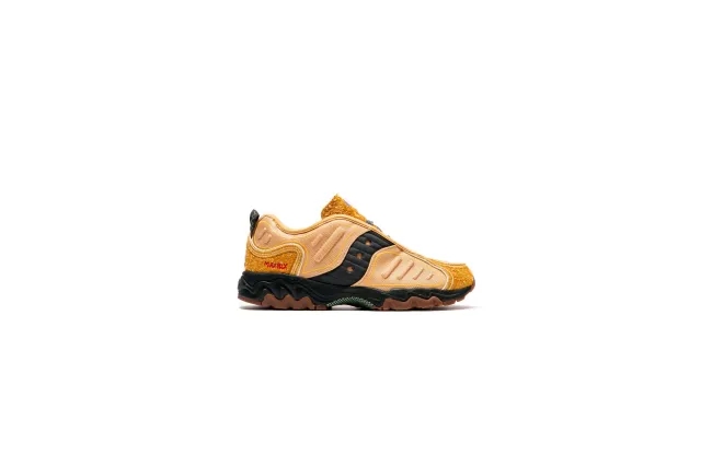 Colour Plus X Saucony Matrix in Tan