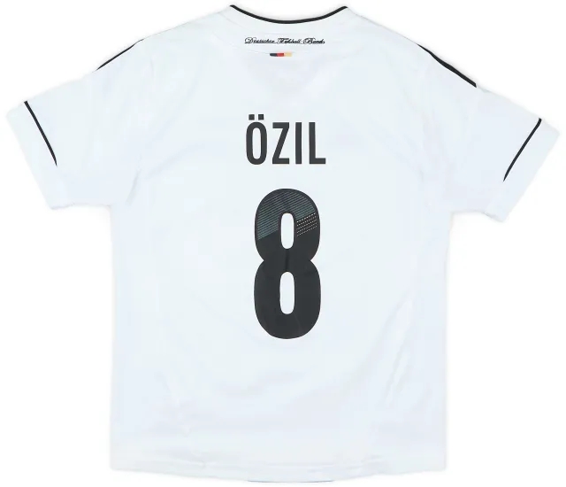 adidas 2012-13 Germany Home Shirt Ozil #8 - 8/10 - (S.Boys)