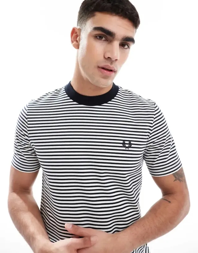 Fred Perry Fine Stripe T-Shirt In Navy And White