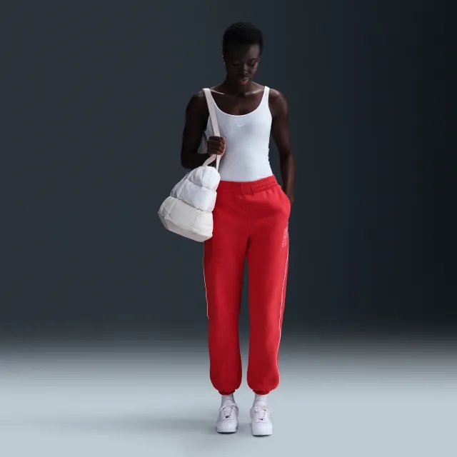 Nike Fleece Medium Rise Joggers In Red