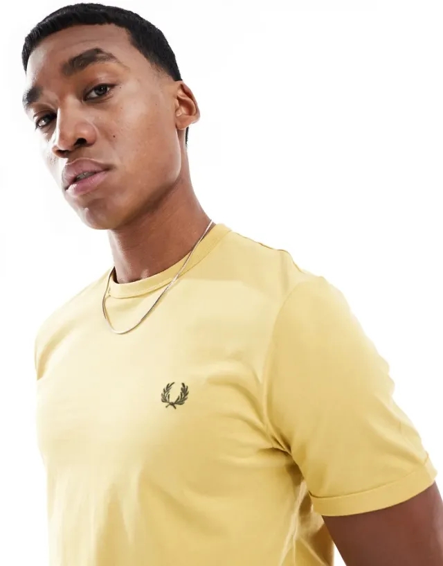 Fred Perry Ringer T-Shirt In Yellow
