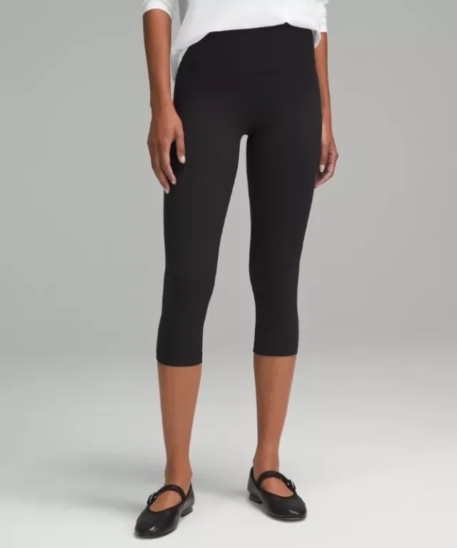 lululemon IE lululemon – Women's Align High-Rise Crop Leggings – 21 – Color Black – Size 14