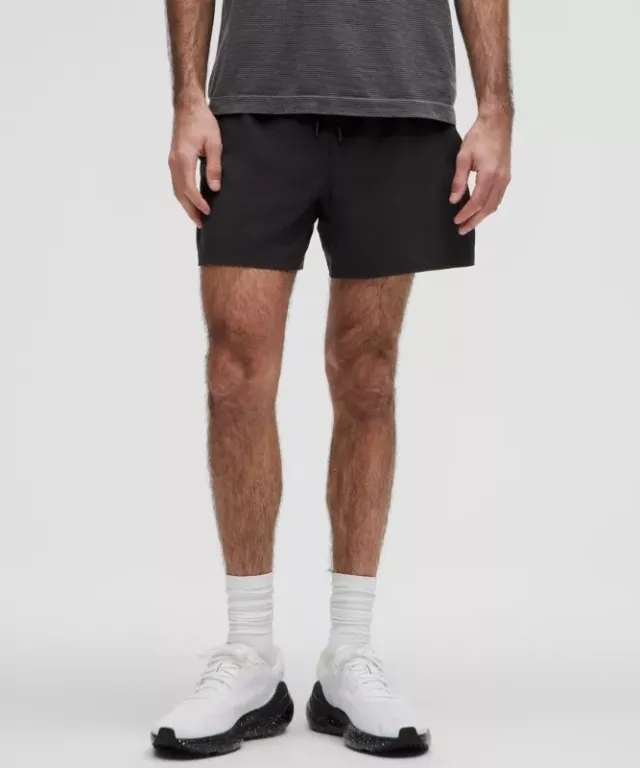 lululemon IE lululemon – Men's Pace Breaker Lined Shorts – 5 – Color Black – Size XL