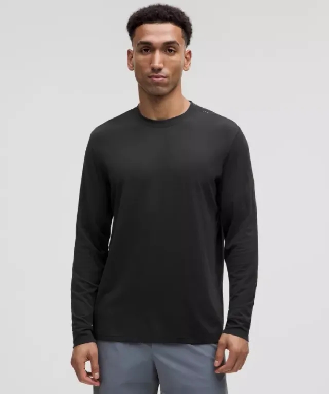 lululemon IE lululemon – Men's License to Train Relaxed-Fit Long-Sleeve Shirt – Color Black – Size S