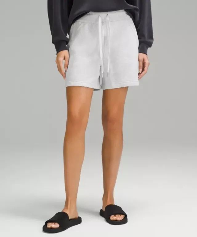 lululemon IE lululemon – Women's Scuba High-Rise Shorts – 5 – Color Light Grey/Grey – Size 8