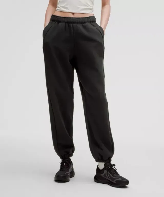 lululemon IE lululemon – Women's Scuba Mid-Rise Oversized Joggers Regular – Color Black – Size 3XS