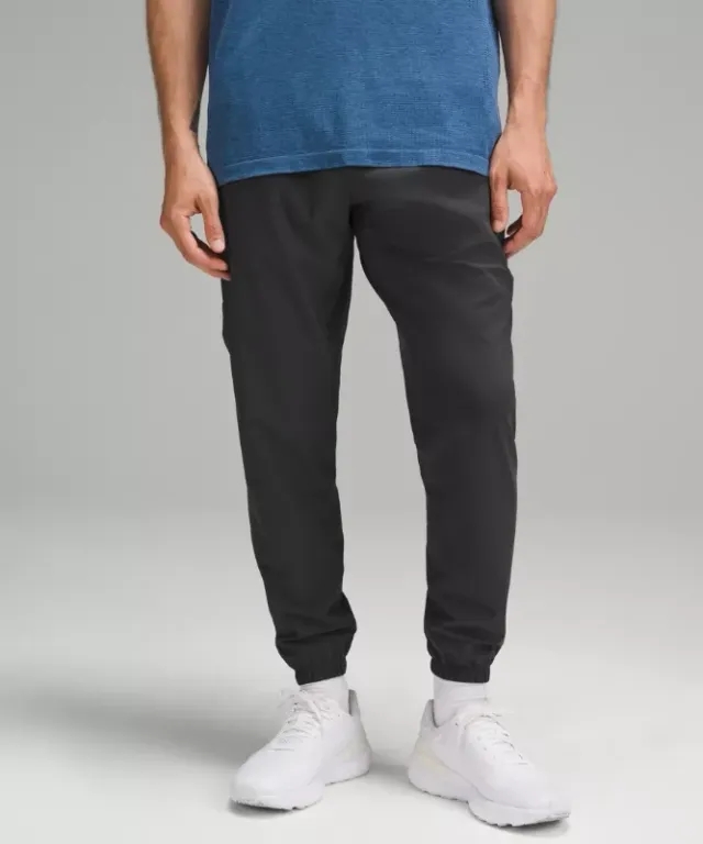 lululemon IE lululemon – Men's Pace Breaker Joggers Tall – Color Grey – Size XL