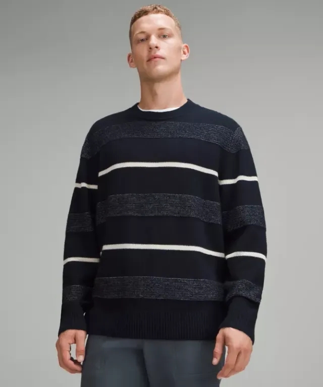 lululemon IE lululemon – Men's Relaxed-Fit Knit Sweater – Color Blue – Size L