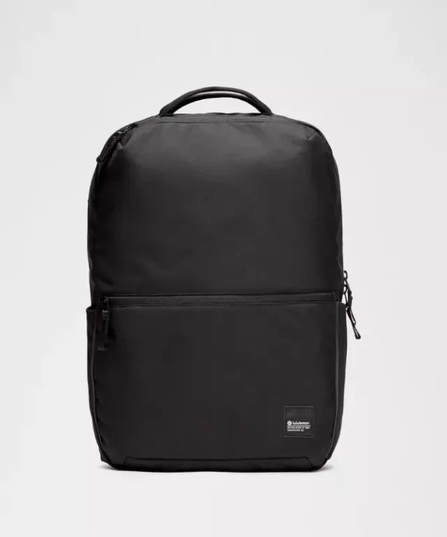 lululemon IE lululemon – Double-Zip Backpack 22L – Color Black/Grey
