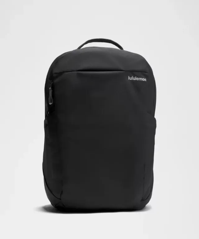 lululemon IE lululemon – Triple-Zip Backpack 28L – Color Black/Silver