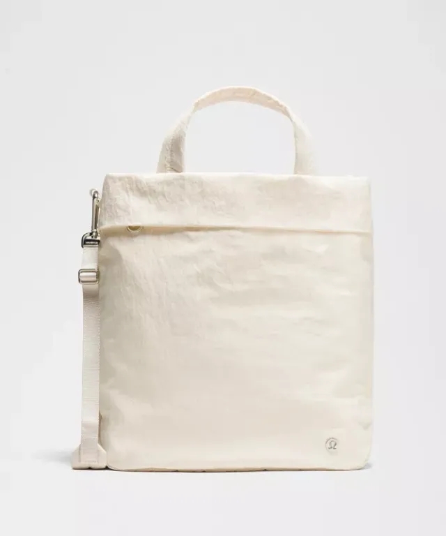 lululemon IE lululemon – On My Level Tote Bag 20L – Color White