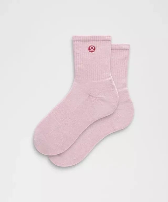 lululemon IE lululemon – Men's Unisex Daily Essential Quarter Socks – Color Pink – Size XL